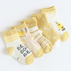 Kids 5-Pairs Cartoon Mid-Calf Cotton Sports Socks